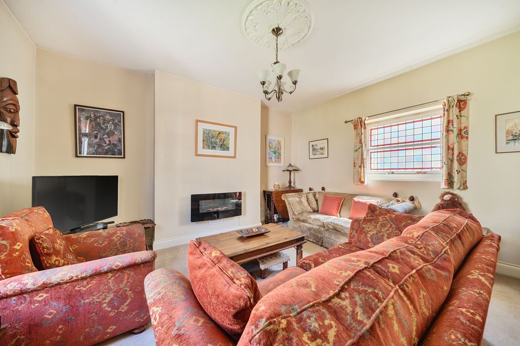 Property photo 2 of 15