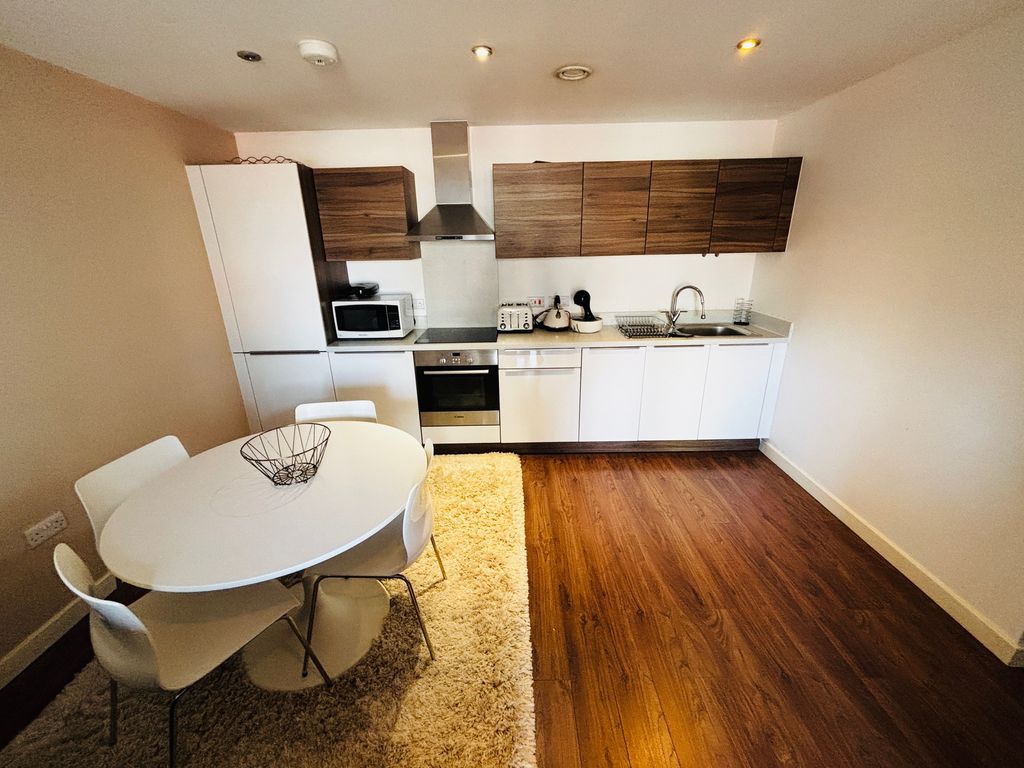 Property photo 3 of 12 Gallery