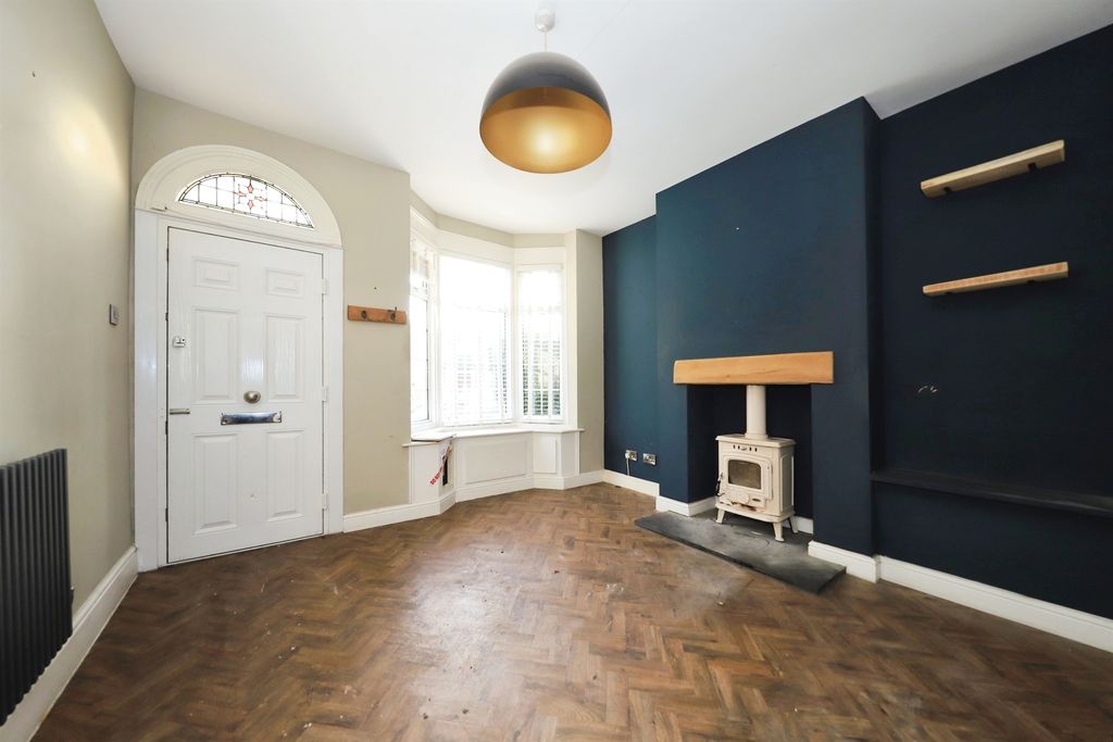 Property photo 2 of 16