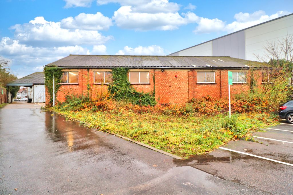 Property photo 1 of 14