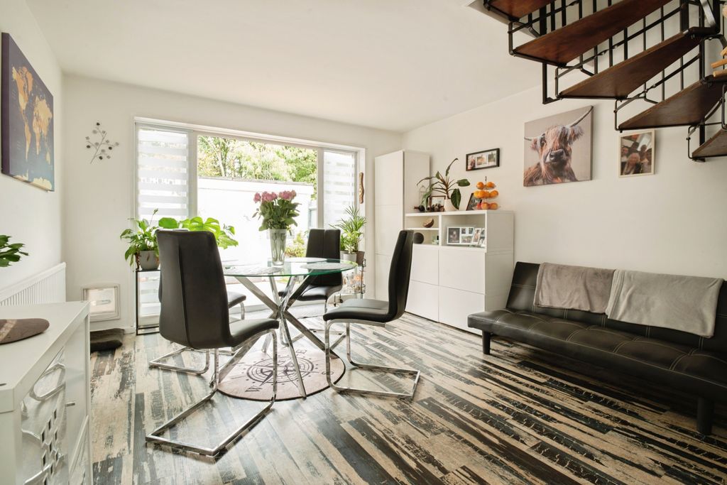 Property photo 3 of 20 Dsc_7482