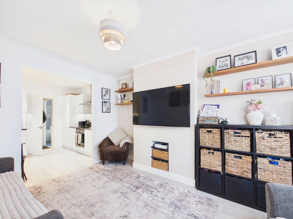 Property photo 2 of 13 Picture No. 02