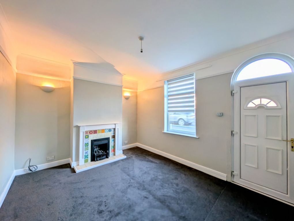 Property photo 2 of 18 Picture No. 01