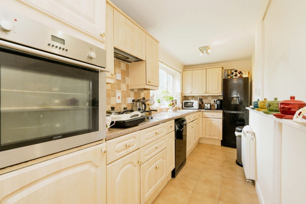 Property photo 3 of 17 Photography