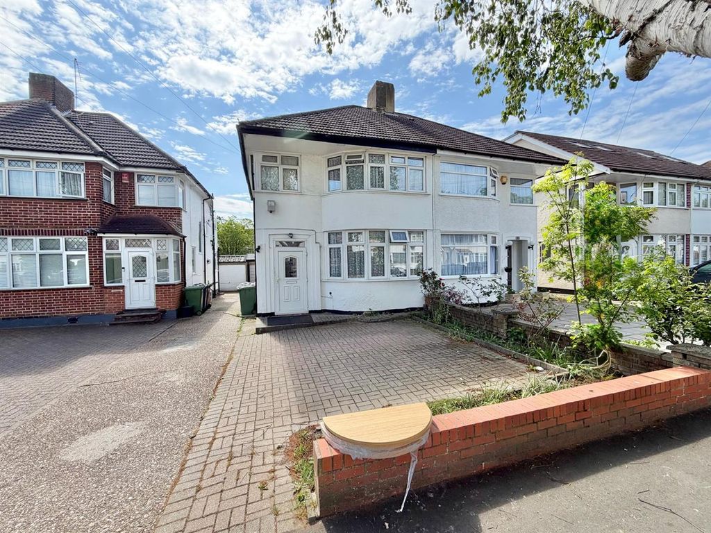 Property photo 1 of 13 Davidson Frost-Wellings, Dfw, Felbridge Avenue, Ex