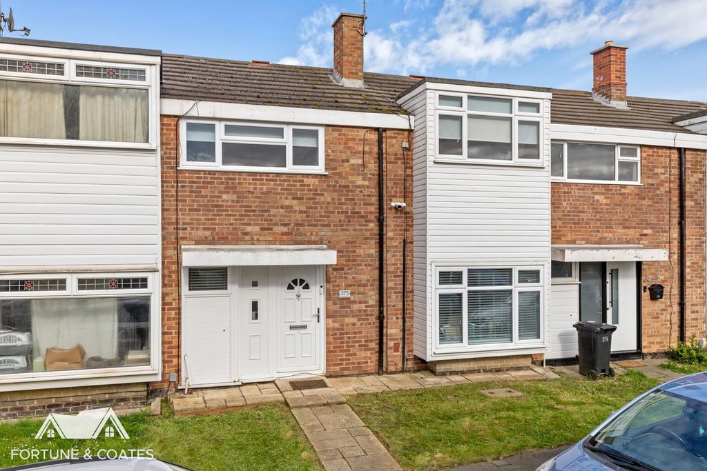 Property photo 1 of 16 Barnmead_19.Jpg