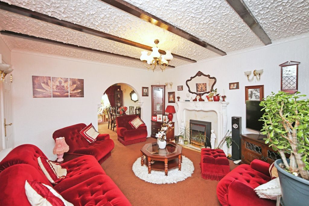 Property photo 2 of 19