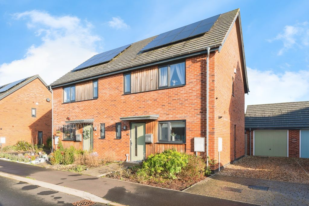 Property photo 1 of 20