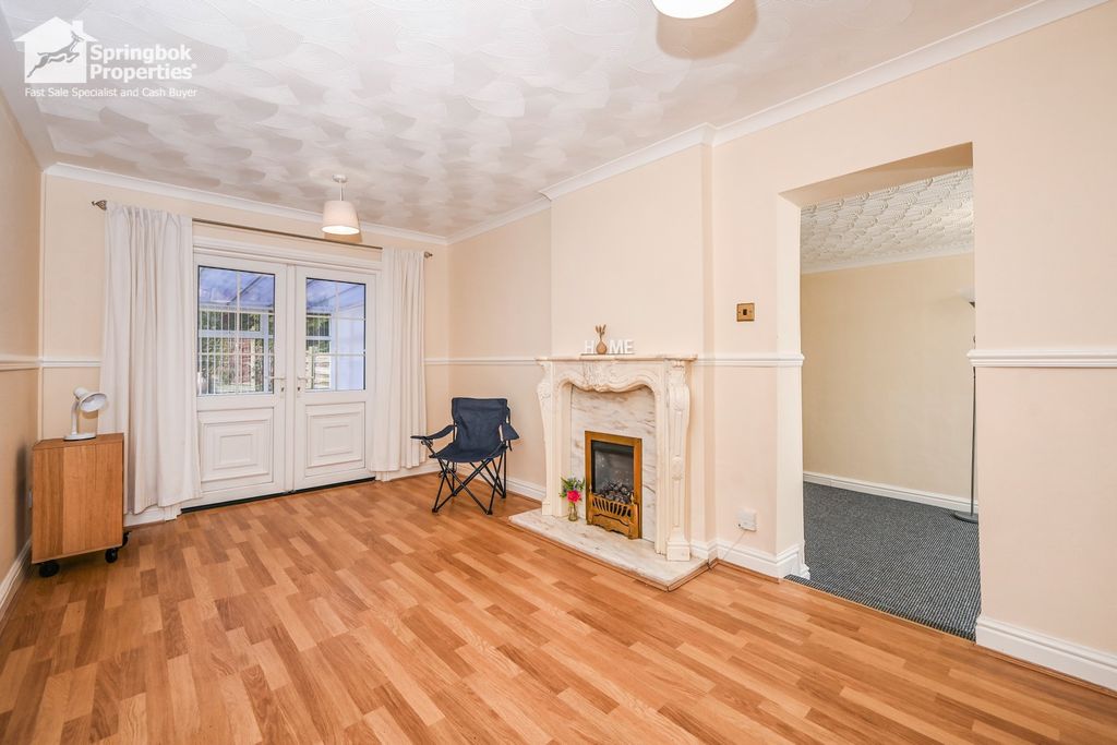 Property photo 2 of 19 1