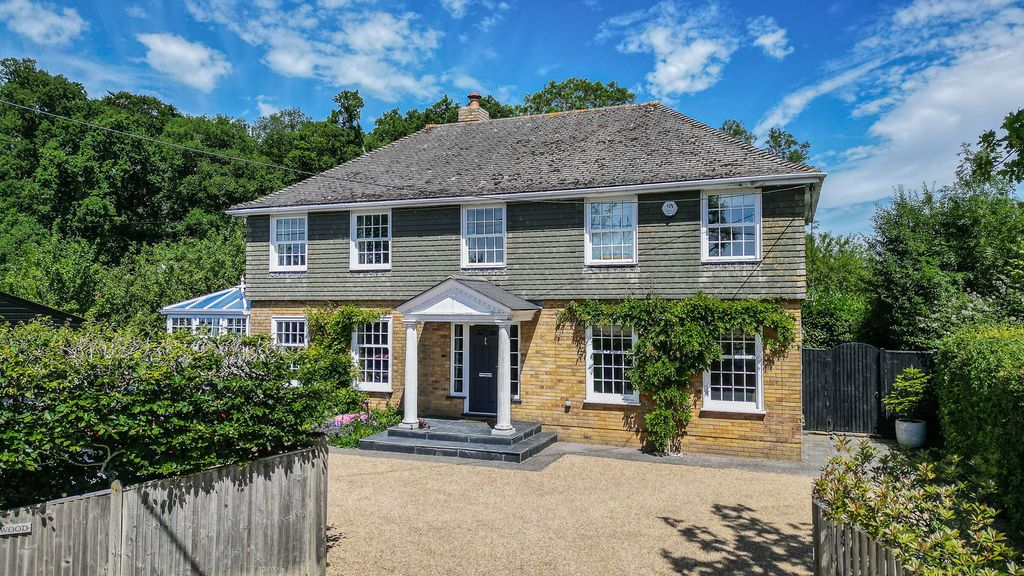 Property photo 1 of 31