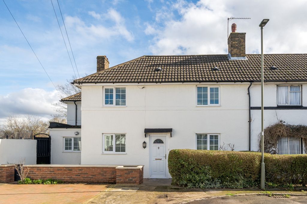 Property photo 1 of 19