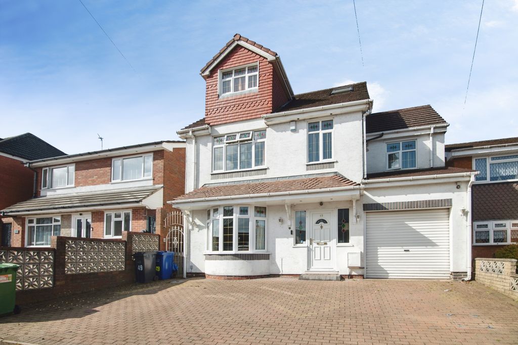 Property photo 1 of 15