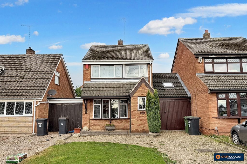 Property photo 1 of 10 4546561