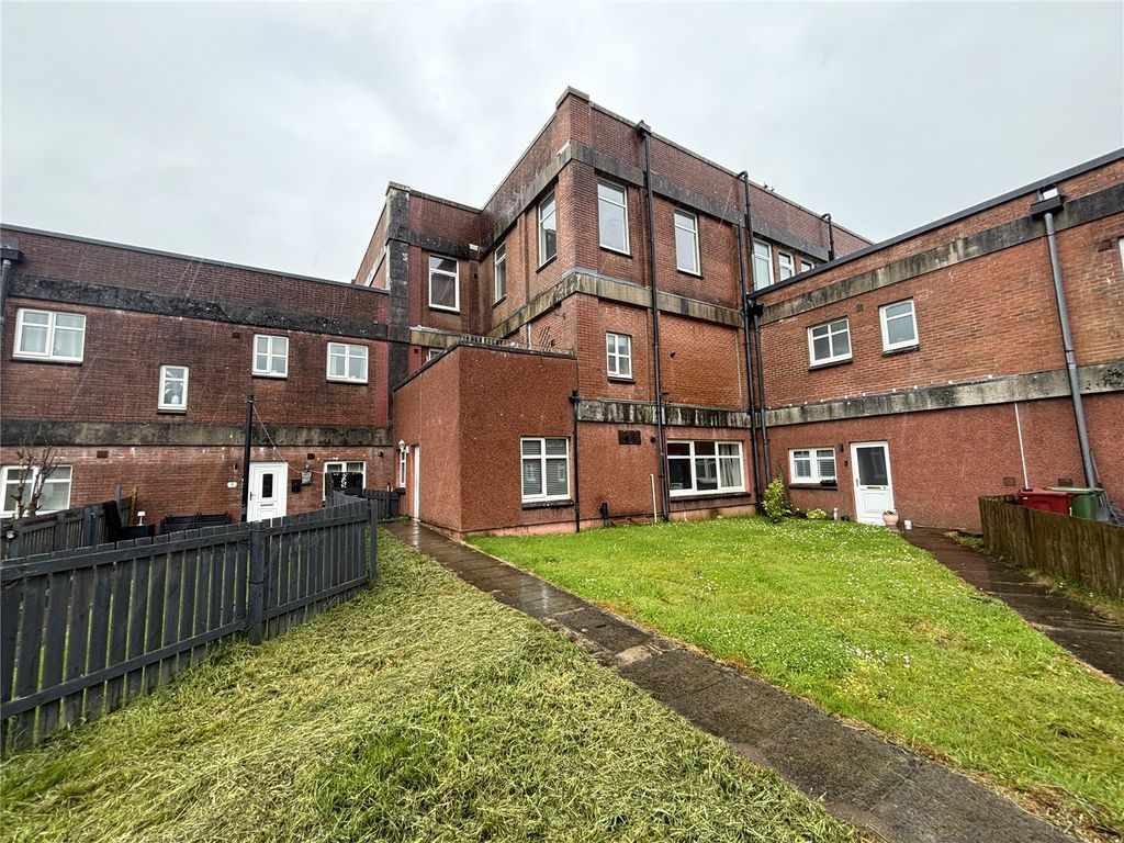 Property photo 2 of 11 Picture No. 03