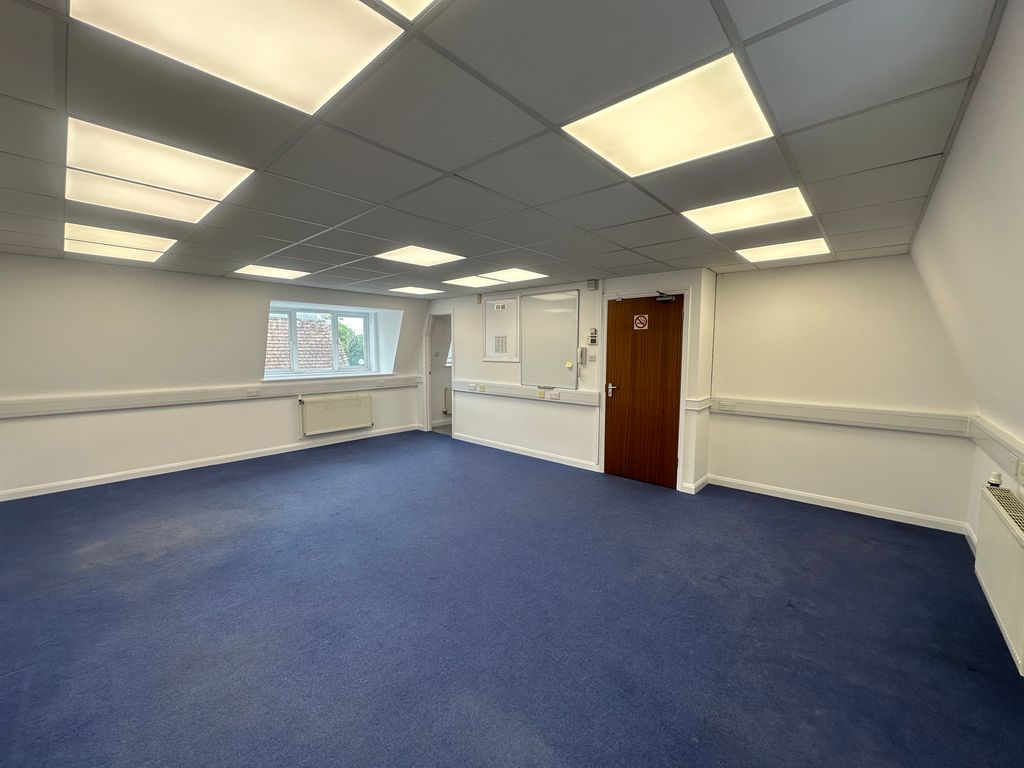 Property photo 2 of 3