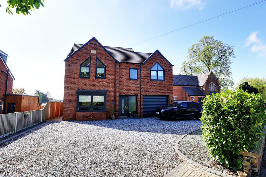 Property photo 1 of 37