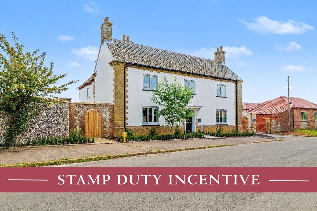 Property photo 1 of 38 3987770