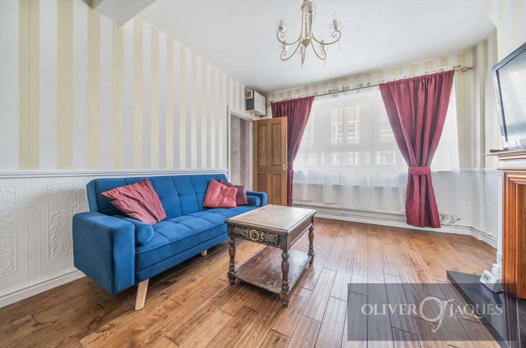 Property photo 1 of 20