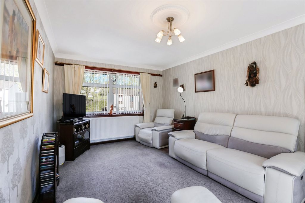 Property photo 3 of 21 Picture No. 07