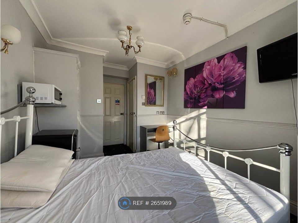 Property photo 1 of 12 Ensuite Double Room In Paddington