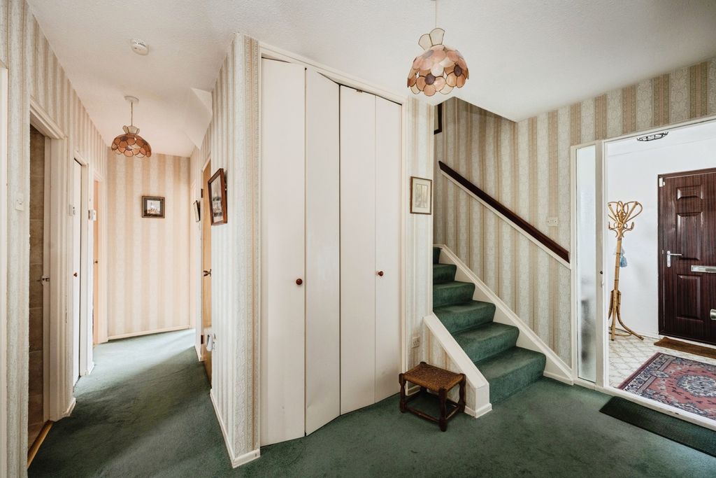 Property photo 2 of 27 Pbox-Img.Jpg