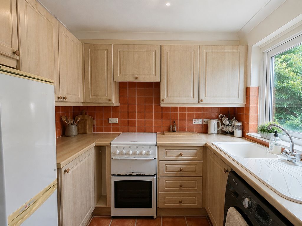 Property photo 3 of 20
