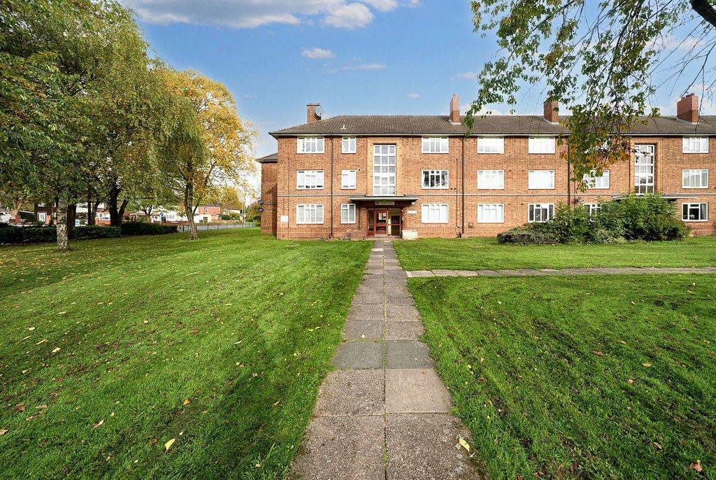 Property photo 1 of 20