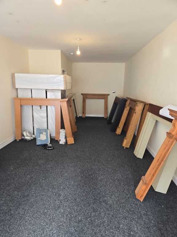 Property photo 2 of 4