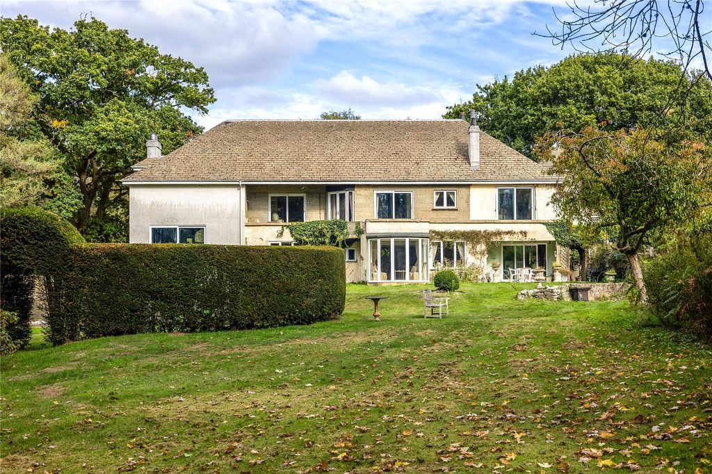 Property photo 2 of 40 Picture No. 95