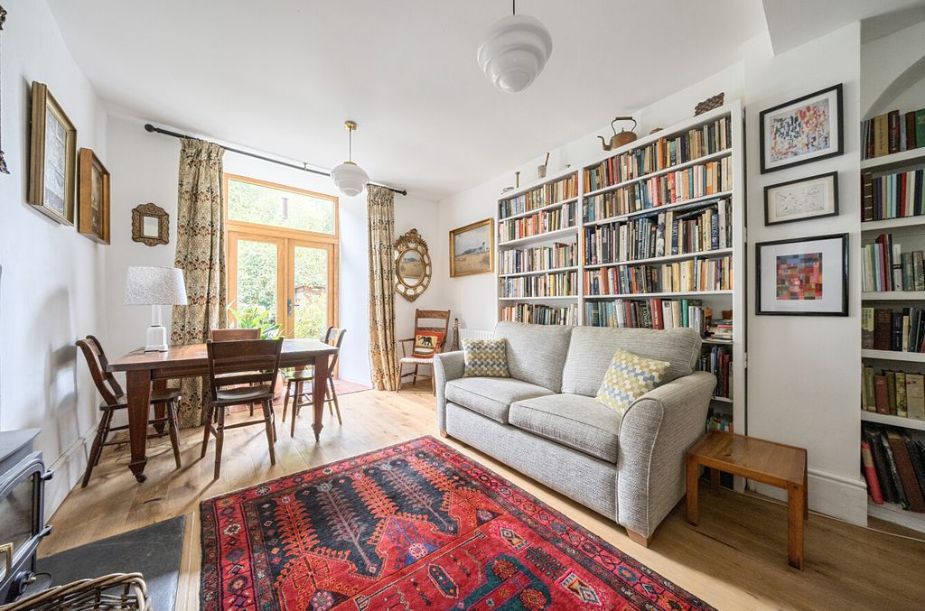 Property photo 2 of 26 1353154-6-68c197F...