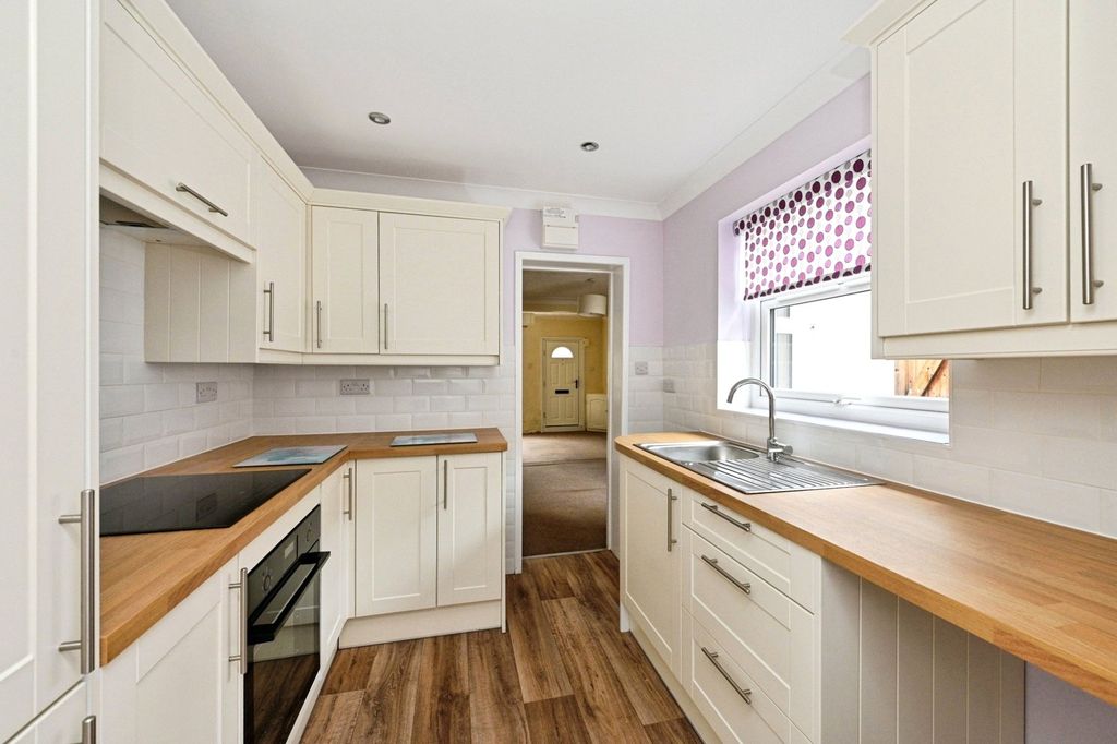 Property photo 1 of 15 Picture No. 01