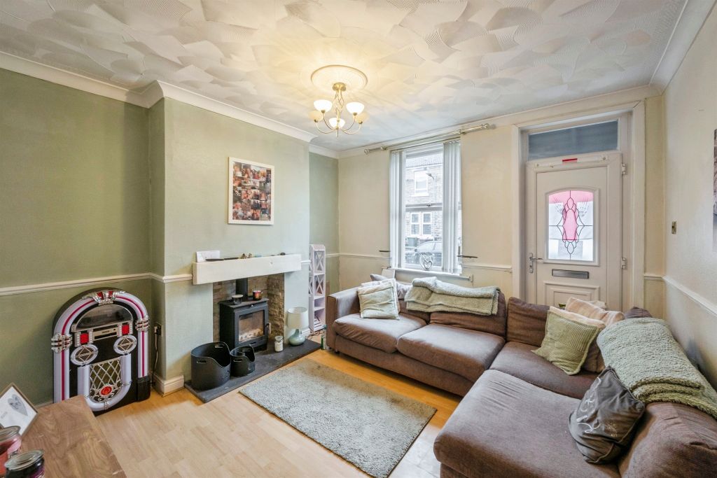 Property photo 2 of 14