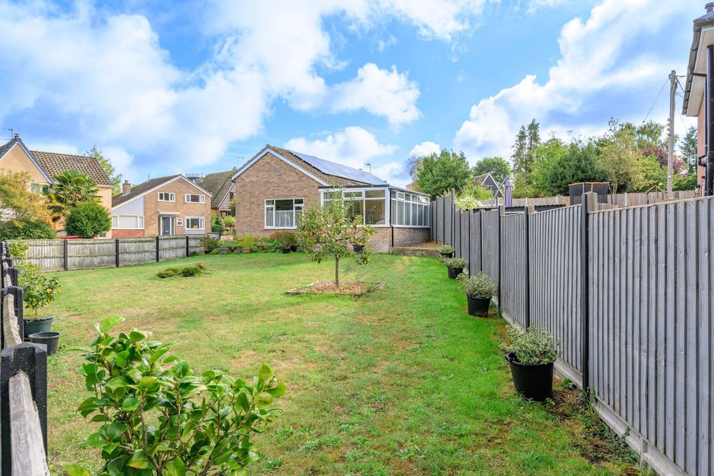 Property photo 2 of 19