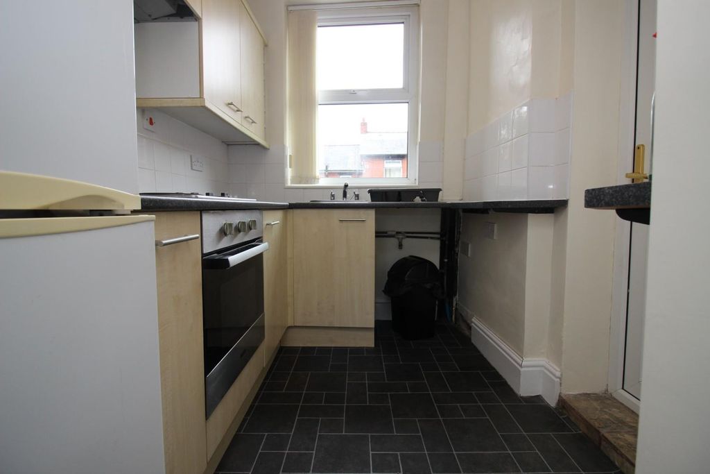 Property photo 2 of 8 Img_8830.Jpg