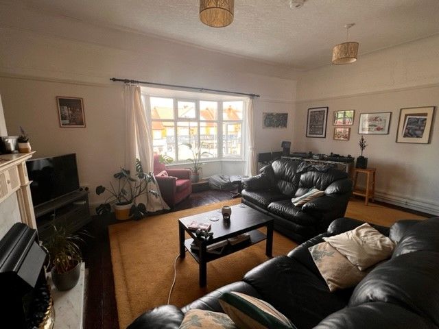 Property photo 2 of 4