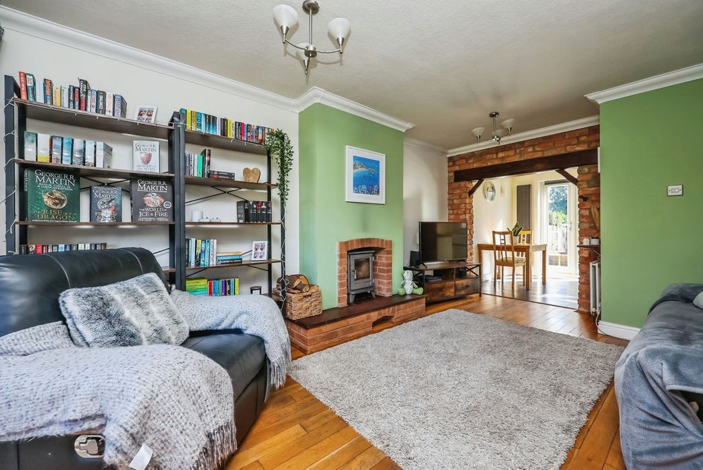 Property photo 2 of 17 Pbox-Img.Jpg