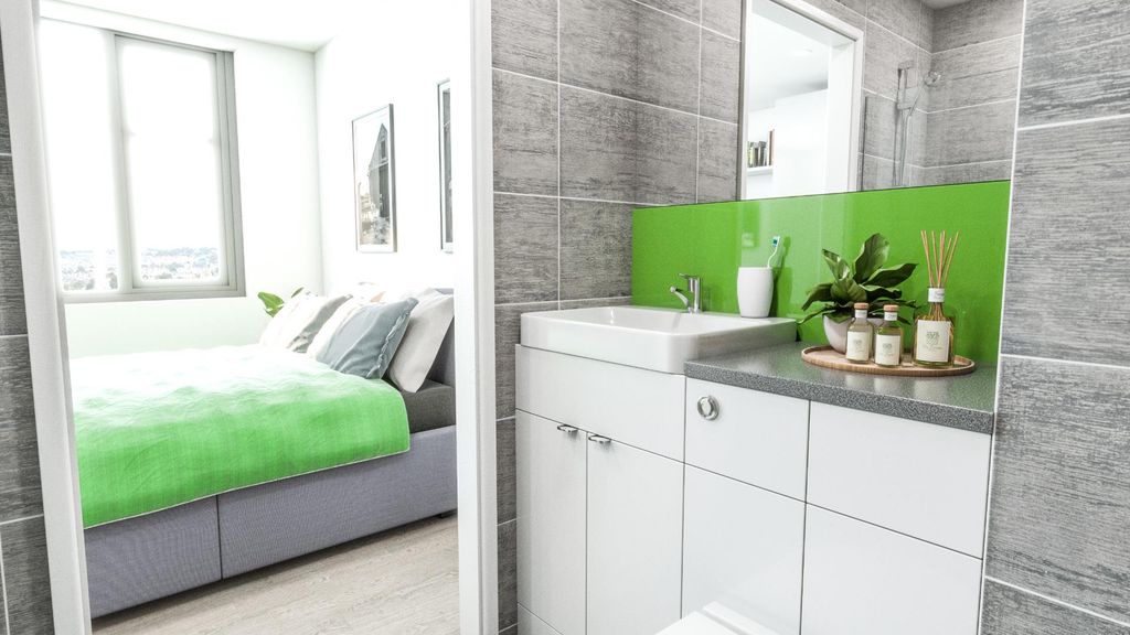 Property photo 2 of 6 Cdemibathroom.Png