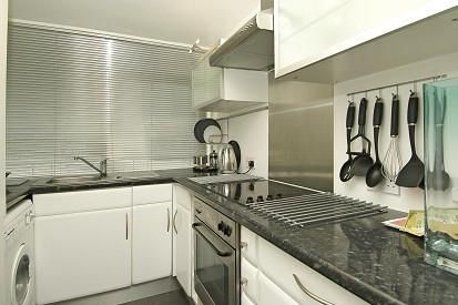 Property photo 2 of 4 Kitchen