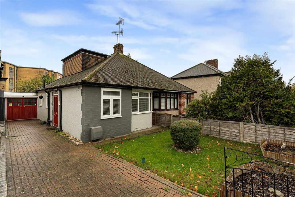 Property photo 1 of 22