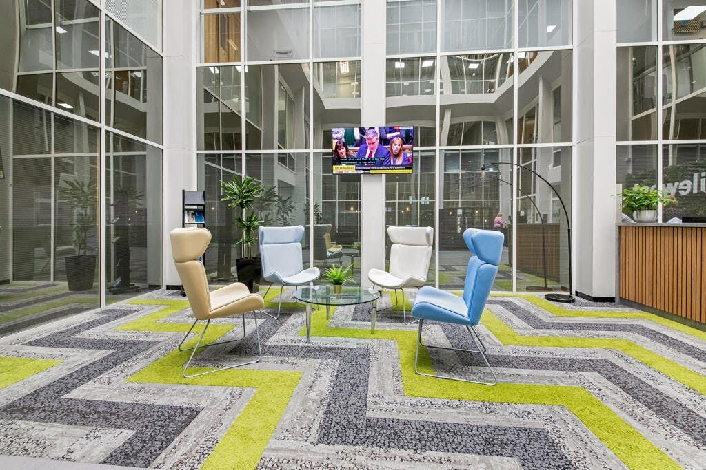 Property photo 2 of 11 215219_1723Lh_Img_50_0000.Jpeg