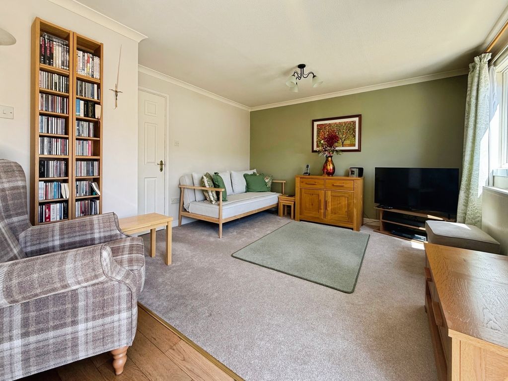 Property photo 3 of 16 Pbox-Img.Jpg