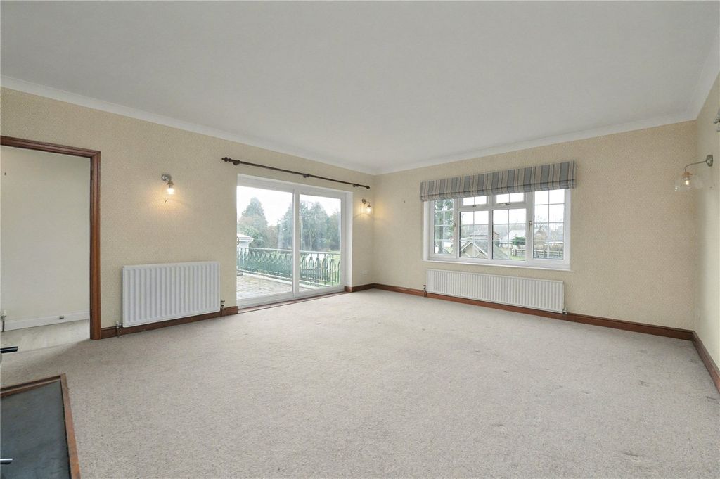 Property photo 3 of 15 Picture No. 03