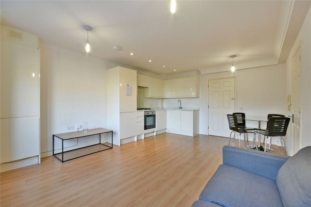 Property photo 1 of 14 Picture No. 26