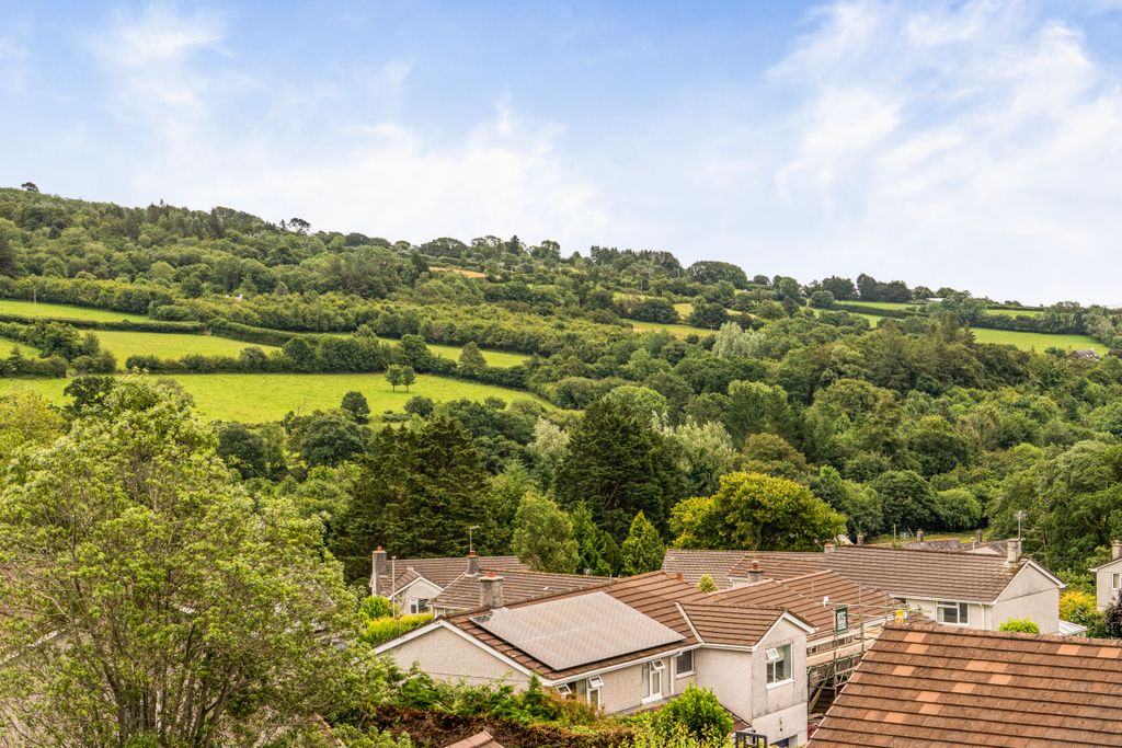 Property photo 3 of 18 1485551 (2)