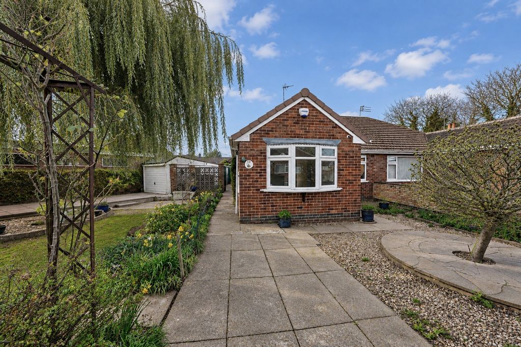 Property photo 2 of 28 3