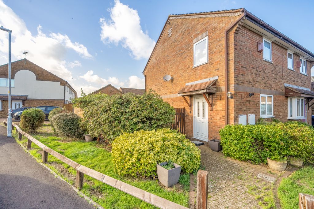 Property photo 1 of 15 15306608