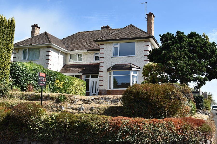 Property photo 1 of 18