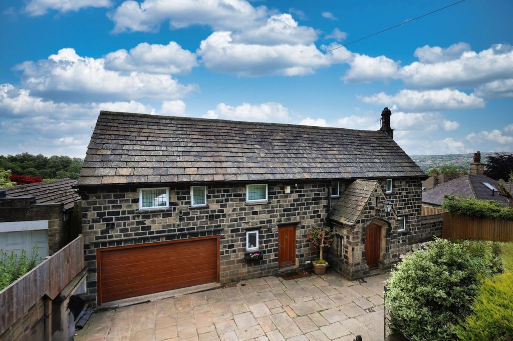 Property photo 2 of 18 Picture No. 47