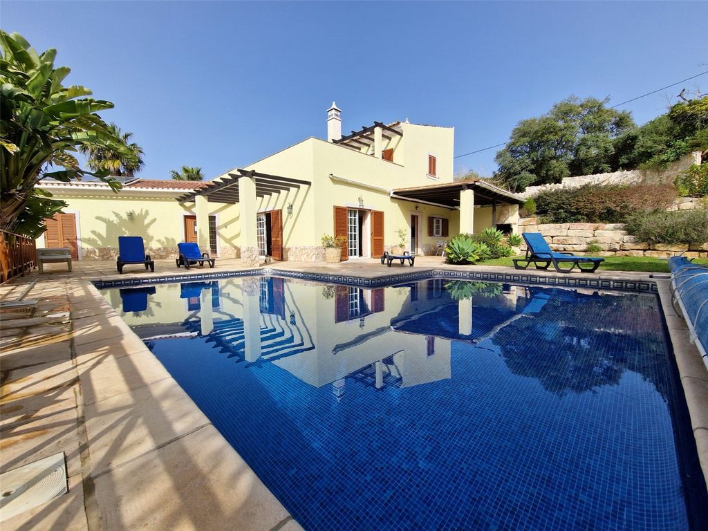 Property photo 1 of 15 Cluttons Algarve
