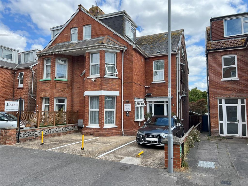 Property photo 1 of 33 New External Image (1).Jpg